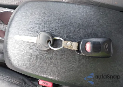 2013 Hyundai Elantra Gls z USA, uszkodzony, nr VIN 5NPDH4AE6DH298731